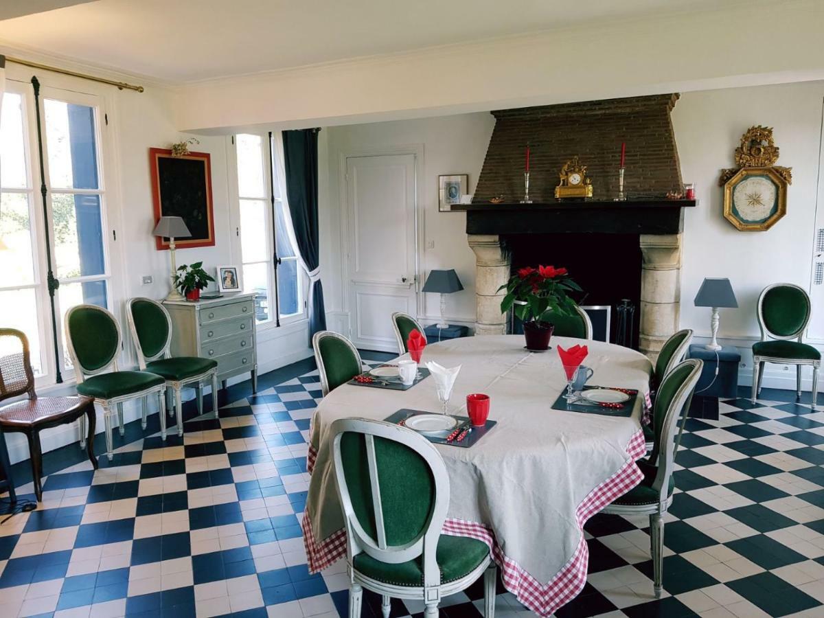 Manoir De L'As De Trefle Bed and Breakfast Isneauville Eksteriør billede